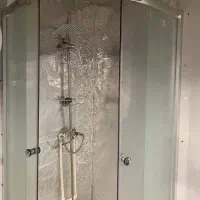 کابین حمام سیار با آبگرمکن برقی