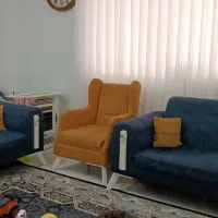 مبل هفت نفره ترکیب سرمه ای و خردلی