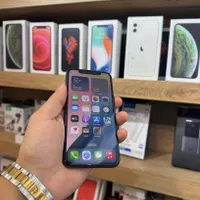 اپل iPhone XS با حافظهٔ ۲۵۶ گیگابایت