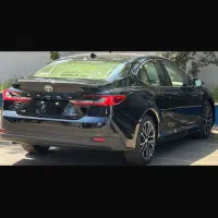 کمری Le 2025 داخل چرم