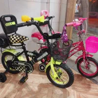 2عدد دوچرخه سایز ۱۲ دخترانه پسرانه در حد نو