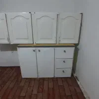 کابینت زمینی و دیواری و اجاق گاز