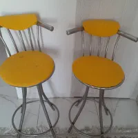 دو عدد صندلی اپن و یک عدد صندلی تک