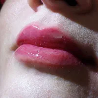 رفع بد رنگی لب کاملا تضمینی با مواد کاملا گیاهی|خدمات آرایشگری و زیبایی|تربتحیدریه, مظفریه|دیوار