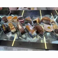 استخدام همکار اقا در کارگاه کیک و دسر