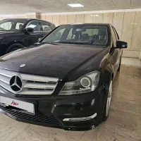 فروش یک دستگاه c200 مشکی2014