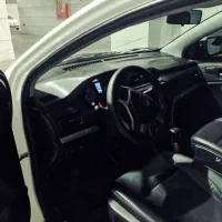 شاهین GL سانروف دار بی رنگ مدل ۴۰۲