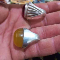 انگشتر دست ساز