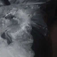 نخ ترویرا سفید مشکی۲۰۰تومن