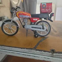 استخدام پیک موتوری