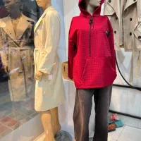 پنج عدد مانکن فروشگاهی