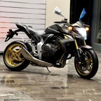 سند تگ برگ(Cb1000rتک محور)