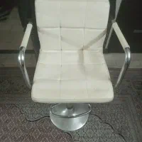 صندلی گردان جک دار