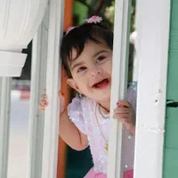 عکاسی توسط خانوم