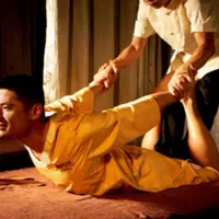 ماساژ تای(تایلندی)