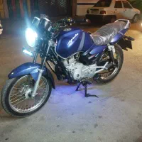 آپاچی 150 لاکاغذی