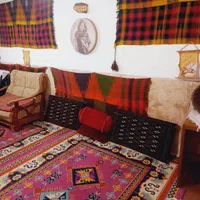 سویت سنتی ویلایی۷۰ متری|اجارهٔ کوتاه‌مدت آپارتمان و سوئیت|پاوه, |دیوار