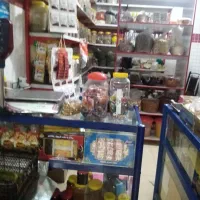 عسل و عرقیات طبیعی