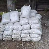 خاک باغچه مرغوب و درجه ۱|خدمات باغبانی و درختکاری|رشت, لاکان|دیوار