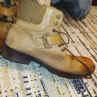 بوت یا پوتین چرمی اصل سایز 43|کیف، کفش، کمربند|بروجرد, |دیوار