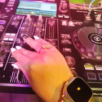 دیجی /DJ