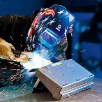 جوشکاری و آهنکشی آسانسور