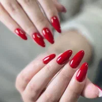 کاشت.ترمیم.ژلیش.لمینیت تمیز،ظریف و حرفه ای|خدمات آرایشگری و زیبایی|قزوین, |دیوار