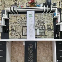 ویترین آرایشگاه ام دی اف سالم و تمیز