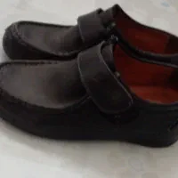 چن جفت کفش چرم اصل در حد نو سایز ۳۷|کیف، کفش، کمربند|رشت, منظریه|دیوار