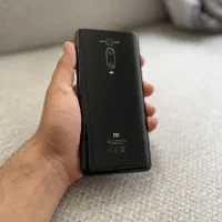 شیائومی mi 9 t pro رم۶ حافظه ۱۲۸گیگ در حد آک