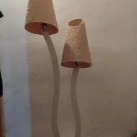 یک عدد آباژور سالم و یک عدد شلف چوبی با دوام