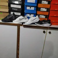 جاکفشی برای مغازه