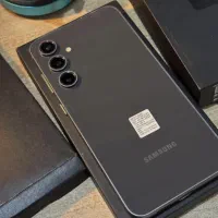 Samsung S24 fe درحد اک|موبایل|پرند, فاز ۱|دیوار