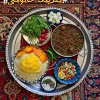تهیه غذای خانگی خانومی