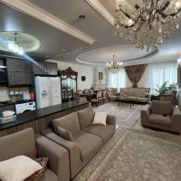 85 متر / روی همکف با پارکینگ / اشرفی خجسته پور