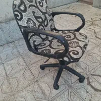 صندلی گردان|صندلی و نیمکت|تربت جام, زیباکنار|دیوار