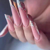 کاشت ناخن به صورت تخصصی ژل و پودر|خدمات آرایشگری و زیبایی|محمدشهر, شهرک چمران|دیوار