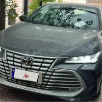 تویوتا اوالون مدل ۲۰۲۵ صفر کیلومتر