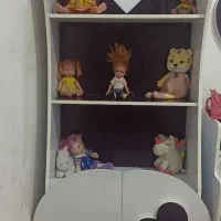 کمد و کتابخانه کودک و نوجوان