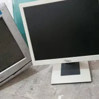 سه عدد مانیتور و کیس تقریبا سالم