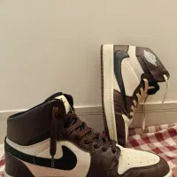 کتونی نایک air jordan سایز ۴۳