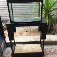 آکواریوم شیشه حلالی