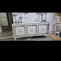 میز و کنسول و آیینه