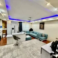 ۷۲متری/تک واحدی/دوخواب/فول امکانات/میدان بریانک