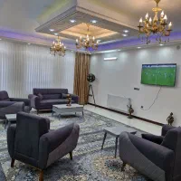 سوئیت نوساز و فوق العاده تمیز.پارکینگدار vip