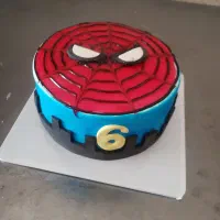 نیروی کار اقا یا خانم