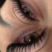 اکستنشن مژه و آموزش