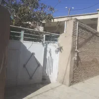 خانه-ویلایی-کلنگی-تیر-چوب-راویز-خورده