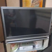 یا تلویزیون با میز|تلویزیون و پروژکتور|تهران, شهرک ولیعصر شمالی|دیوار