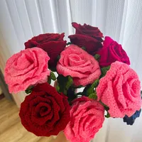 گل رز بافتنی
